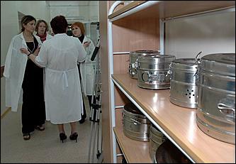 16 июня 2006 г. Барнаул   Открытие отделения реанимации и интенсивной терапии Роддома №2