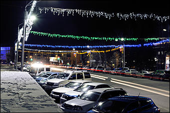 9 декабря 2015 г    Предновогодний Барнаул: как украшают столицу Алтайского края