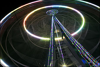 9 декабря 2015 г    Предновогодний Барнаул: как украшают столицу Алтайского края