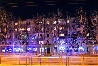 9 декабря 2015 г    Предновогодний Барнаул: как украшают столицу Алтайского края