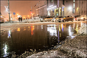 9 декабря 2015 г    Предновогодний Барнаул: как украшают столицу Алтайского края
