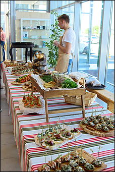 4 июня. 2017 г. Барнаул   Масштабный и дерзкий: семейный кроссовер Kodiaq презентовали в Барнауле