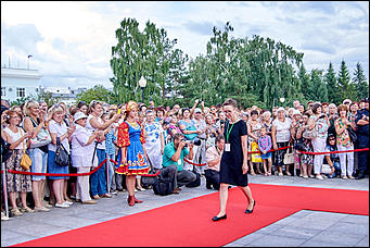 20 июль 2016 г., Барнаул   Красная дорожка и премьера фильма с Андреем Мерзликиным: как прошло открытие Шукшинского кинофестиваля?