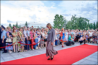 20 июль 2016 г., Барнаул   Красная дорожка и премьера фильма с Андреем Мерзликиным: как прошло открытие Шукшинского кинофестиваля?
