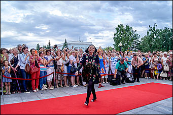 20 июль 2016 г., Барнаул   Красная дорожка и премьера фильма с Андреем Мерзликиным: как прошло открытие Шукшинского кинофестиваля?