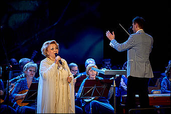 20 июль 2016 г., Барнаул   Красная дорожка и премьера фильма с Андреем Мерзликиным: как прошло открытие Шукшинского кинофестиваля?