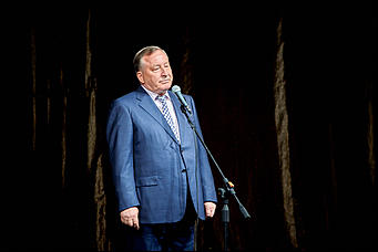 20 июль 2016 г., Барнаул   Красная дорожка и премьера фильма с Андреем Мерзликиным: как прошло открытие Шукшинского кинофестиваля?