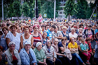 19 июль 2016 г., Барнаул   Шукшинские дни на Алтае: как прошло открытие и кто из знаменитых гостей приехал? Фоторепортаж