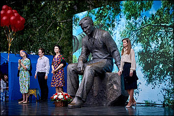 19 июль 2016 г., Барнаул   Шукшинские дни на Алтае: как прошло открытие и кто из знаменитых гостей приехал? Фоторепортаж