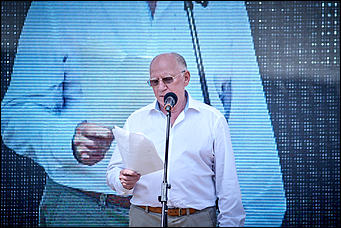 23 июля, село Сростки    Жара и модная шляпка Светличной. Как закрывали Шукшинский кинофестиваль?