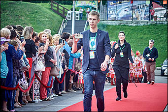 19 июль 2017 г., Барнаул   Сукачев, Котенев и Яковлева: смотрим, кто еще прошелся по красной дорожке "Шукшинского кинофестиваля"