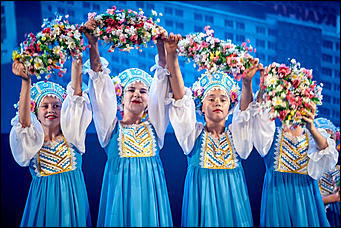 19 июль 2017 г., Барнаул   Сукачев, Котенев и Яковлева: смотрим, кто еще прошелся по красной дорожке "Шукшинского кинофестиваля"