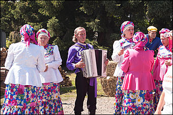 24 июль 2017 г.,с. Сростки   22 июля на горе Пикет в Сростках прошел Всероссийский Шукшинский фестиваль 
