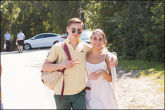 24 июль 2017 г.,с. Сростки   22 июля на горе Пикет в Сростках прошел Всероссийский Шукшинский фестиваль 