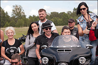 24 июль 2017 г.,с. Сростки   22 июля на горе Пикет в Сростках прошел Всероссийский Шукшинский фестиваль 