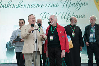 24 июль 2017 г.,с. Сростки   22 июля на горе Пикет в Сростках прошел Всероссийский Шукшинский фестиваль 