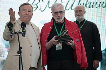 24 июль 2017 г.,с. Сростки   22 июля на горе Пикет в Сростках прошел Всероссийский Шукшинский фестиваль 