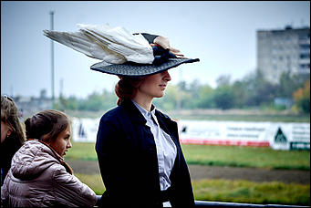 21 сентябрь 2015 г., Барнаул    В Барнауле прошли скачки "Grand-Prix Радио Монте-Карло"