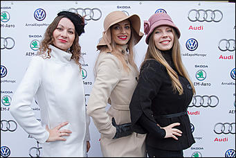 21 сентябрь 2015 г., Барнаул    В Барнауле прошли скачки "Grand-Prix Радио Монте-Карло"