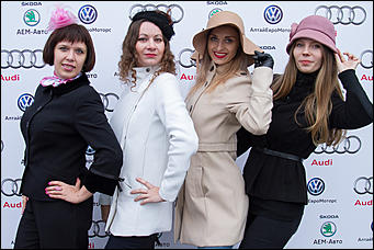 21 сентябрь 2015 г., Барнаул    В Барнауле прошли скачки "Grand-Prix Радио Монте-Карло"