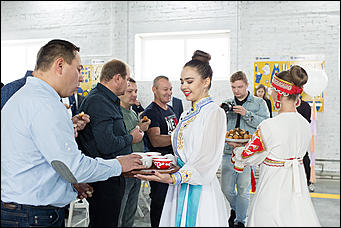 8 ноября 2018   Этнокультура и шаманы: как прошло открытие филиала дилерского центра Scania "АлтайСкан" в Бийске