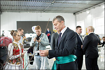 8 ноября 2018   Этнокультура и шаманы: как прошло открытие филиала дилерского центра Scania "АлтайСкан" в Бийске