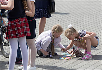 Екатерина Шевырева 24.05.2017   Песни, дети, храм. Как в Барнауле отметили День славянской письменности