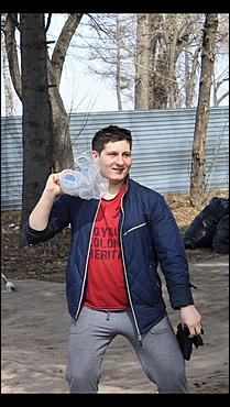 22.04.2017   Студенческий субботник в Нагорном парке Барнаула