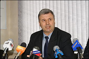 27 марта 2007 г., Барнаул   Выездное совещание городской администрации на Барнаульской ТЭЦ-2