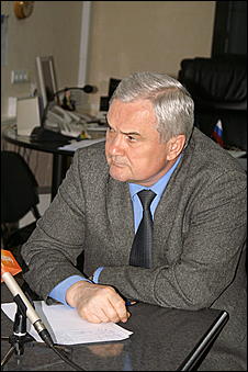 27 марта 2007 г., Барнаул   Выездное совещание городской администрации на Барнаульской ТЭЦ-2