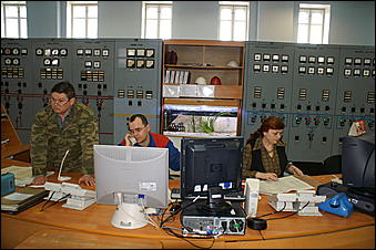 27 марта 2007 г., Барнаул   Выездное совещание городской администрации на Барнаульской ТЭЦ-2