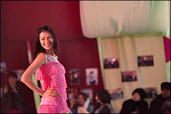 12 декабрь 2016 г., Барнаул © Амител Вячеслав Мельников   "Танцевальная сиеста". На ярмарке ВДНХ прошел праздник танца