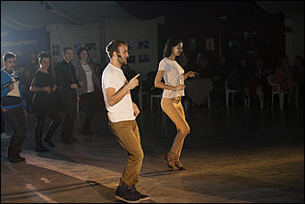 12 декабрь 2016 г., Барнаул © Амител Вячеслав Мельников   "Танцевальная сиеста". На ярмарке ВДНХ прошел праздник танца