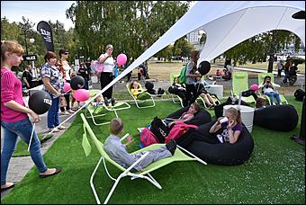 18 сентябрь 2015 г., Барнаул Праздник «Tele2 зажигает свет мобильных перемен» в Барнауле