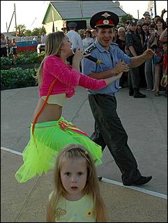 30 июля 2006 г., с. Шелаболиха   Концерт группы "Тутси"