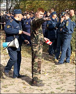 27 сентября 2006 г., Барнаул   Пожарно-тактические учения в главном корпусе АлтГТУ