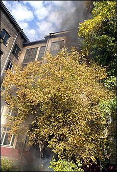 27 сентября 2006 г., Барнаул   Пожарно-тактические учения в главном корпусе АлтГТУ