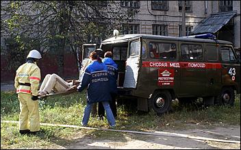 27 сентября 2006 г., Барнаул   Пожарно-тактические учения в главном корпусе АлтГТУ