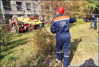 27 сентября 2006 г., Барнаул   Пожарно-тактические учения в главном корпусе АлтГТУ