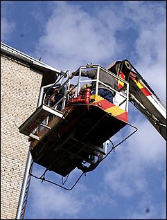 27 сентября 2006 г., Барнаул   Пожарно-тактические учения в главном корпусе АлтГТУ