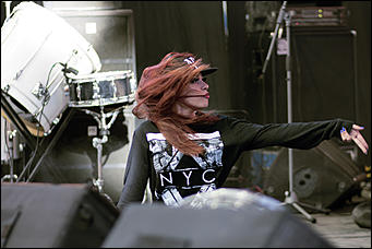 Морозной весной.    Зажигательный концерт посвященный 4-х летнему юбилею ТД "Весна" 