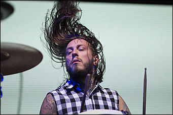 Морозной весной.    Зажигательный концерт посвященный 4-х летнему юбилею ТД "Весна" 