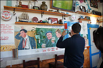 20 сентября 2018 года   "Сосед, заходи на обед": Как прошло открытие новой закусочной "Вобла"