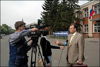 2 июня 2006 г. с. Ребриха   <P>Выездное заседание АРО ПП "Единая Россия"</P>