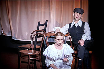 2 февраль 2017 г., Барнаул   Сатира и жизнь: как прошла премьера спектакля "Чертова закуска" в Молодежном театре Алтая