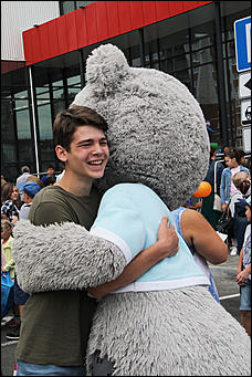 25 августа 2018 года   Барнаульцы радостно встретили новую "Зарю"