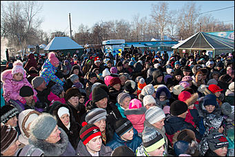 Самая долгожданная свадьба 2016 года   В Барнауле прошла первая свадьба в мире среди макак. Как это было? Смотрим фоторепортаж с места событий. 