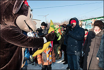 Самая долгожданная свадьба 2016 года   В Барнауле прошла первая свадьба в мире среди макак. Как это было? Смотрим фоторепортаж с места событий. 