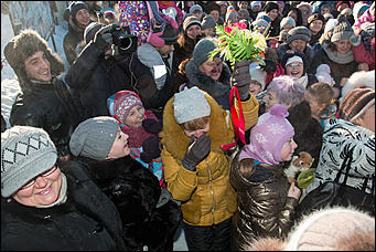 Самая долгожданная свадьба 2016 года   В Барнауле прошла первая свадьба в мире среди макак. Как это было? Смотрим фоторепортаж с места событий. 
