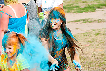 15 июля 2017 с., Завьялово   Вкусно и весело: как прошел фестиваль на Завьяловских озерах Алтая